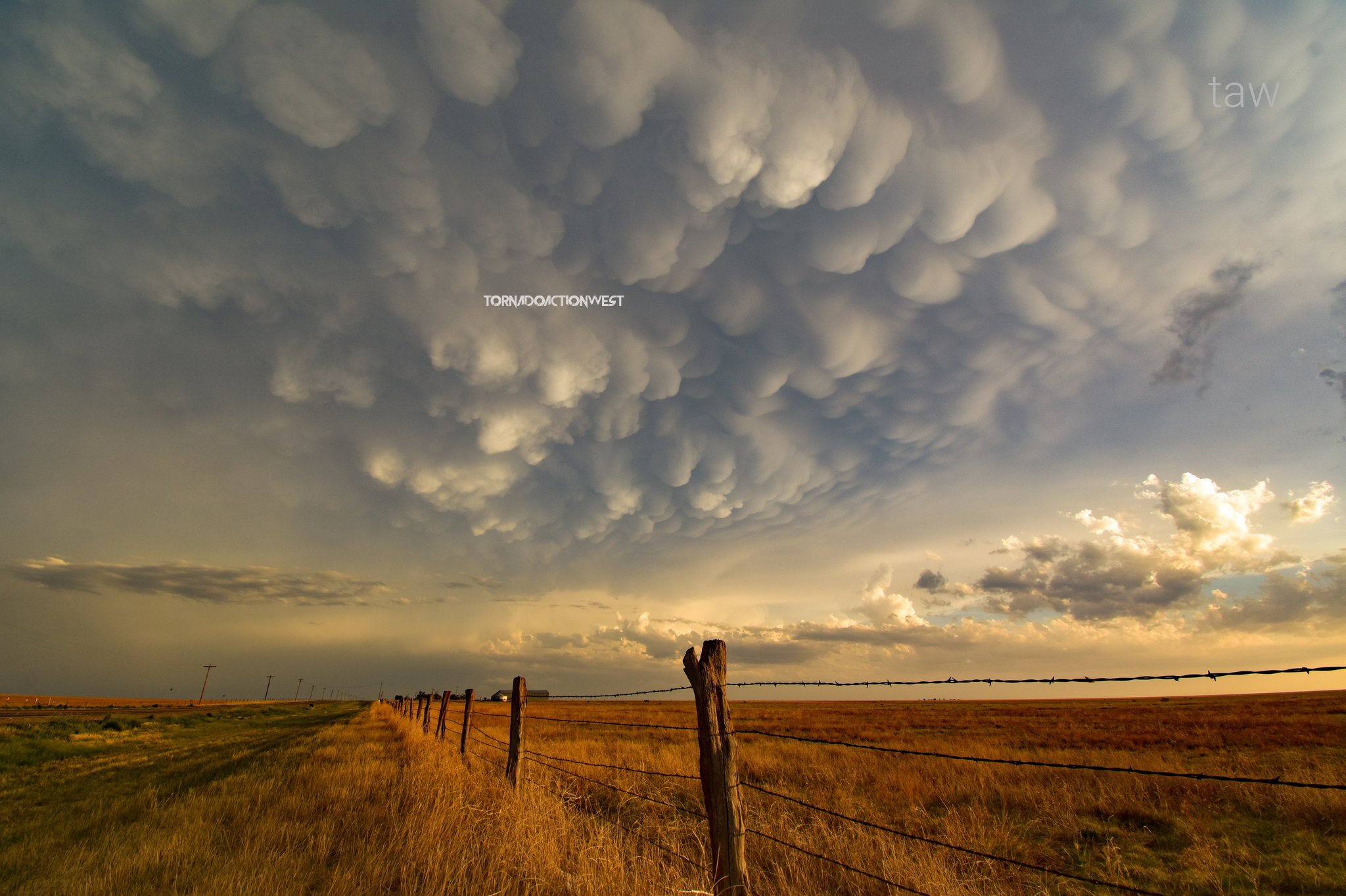 silverton texas mammatus clouds
